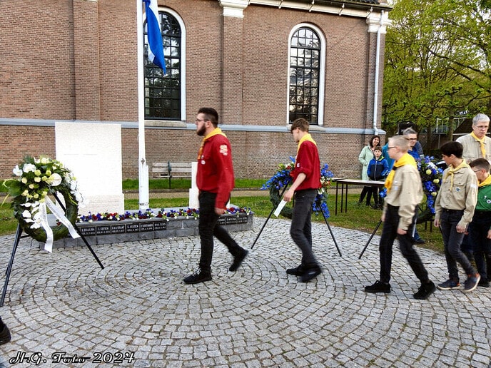 Herdenking 4 mei Nieuwleusen (foto)