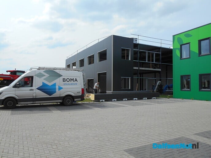 Veel bouwactiviteiten  op het industrieterrein