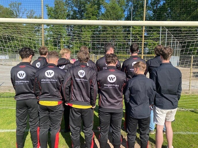Wagenmans Wonen inspireert SV Dalfsen 6 - Foto: Ingezonden foto
