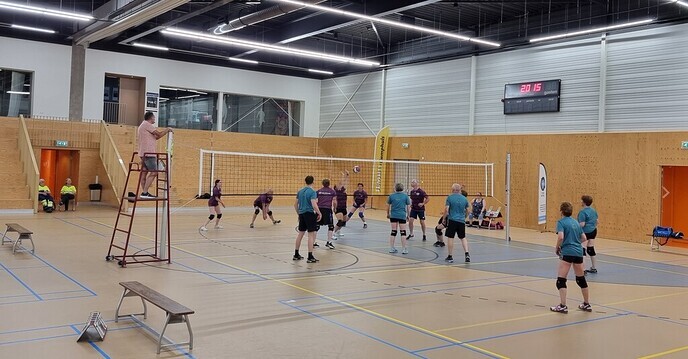 Geslaagde zomeravondvolleybaltoernooi in Dalfsen - Foto: Ingezonden foto