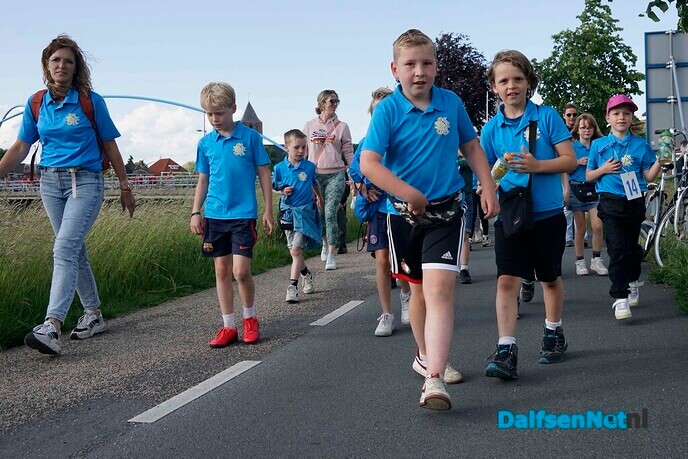 Wandeldriedaagse Dalfsen 2024 (dag 1) - Foto: Paul Scholten
