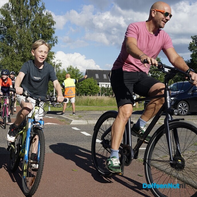 Fietsdriedaagse Dalfsen 2024 (dag 3) - Foto: Paul Scholten