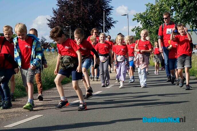 Wandeldriedaagse Dalfsen 2024 (dag 1) - Foto: Paul Scholten
