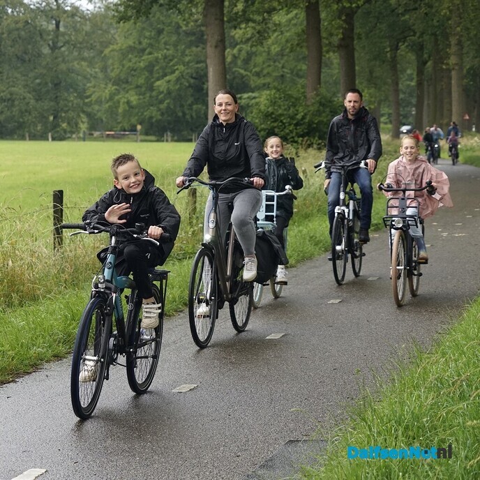 Dalfser fietsdriedaagse 2024 (dag2) - Foto: Paul Scholten