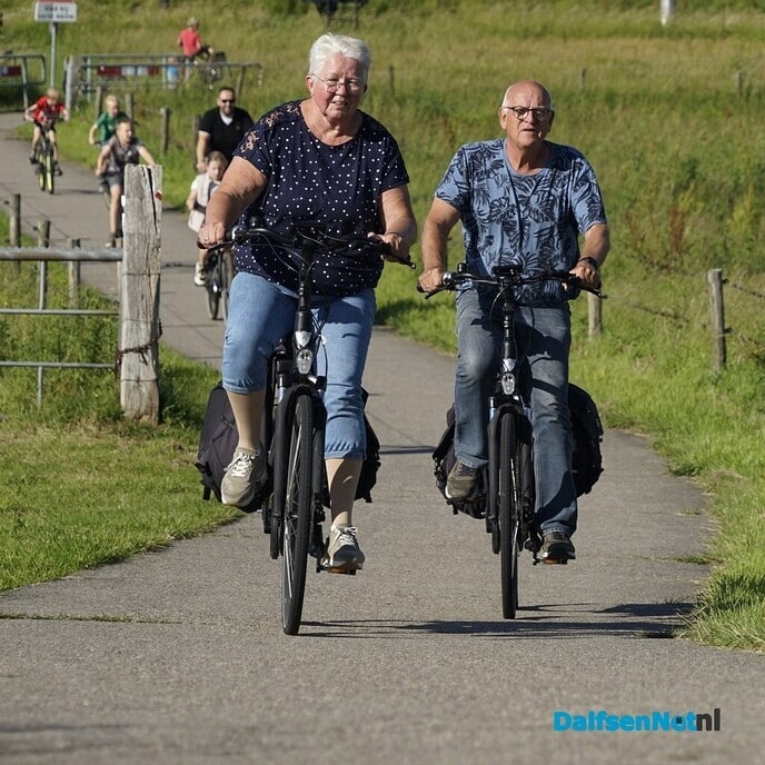 Fietsdriedaagse Dalfsen 2024 (dag 3) - Foto: Paul Scholten
