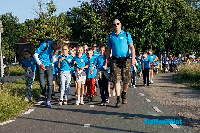 Wandeldriedaagse Dalfsen 2024 (dag 1) - Foto: Paul Scholten