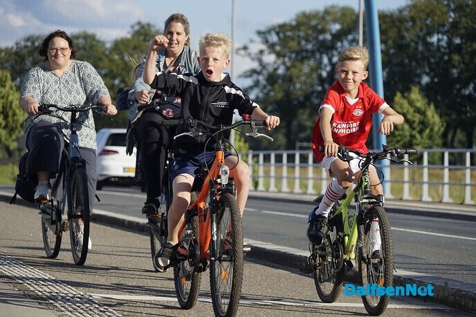 Fietsdriedaagse Dalfsen 2024 (dag 3) - Foto: Paul Scholten