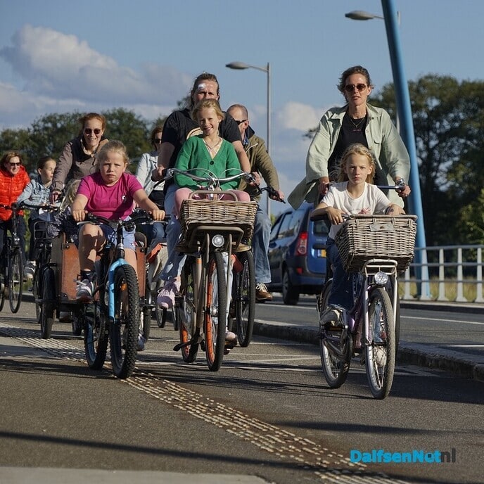 Fietsdriedaagse Dalfsen 2024 (dag 3) - Foto: Paul Scholten