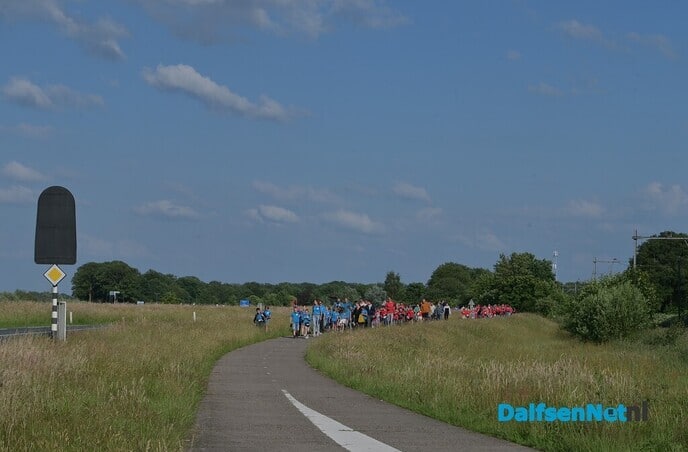 Wandeldriedaagse Dalfsen 2024 (dag 1) - Foto: Johan Bokma
