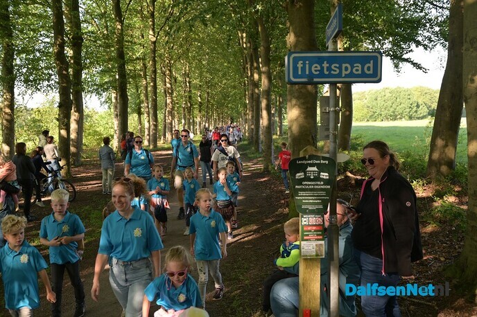Wandeldriedaagse Dalfsen 2024 (dag 1) - Foto: Johan Bokma