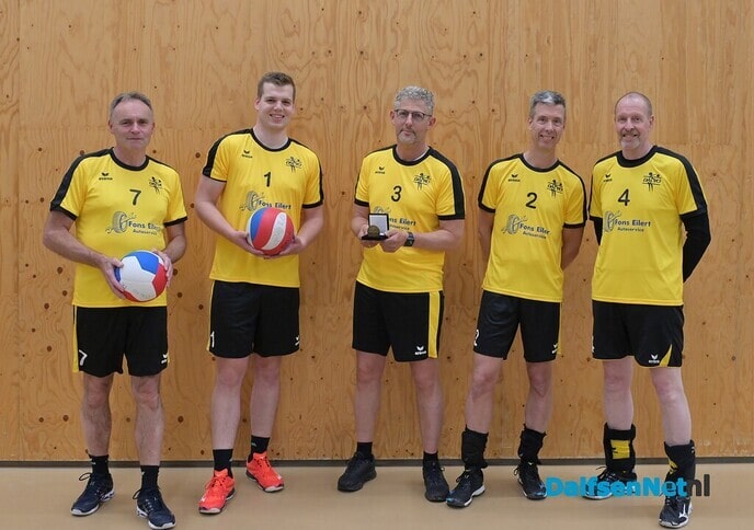 Eerste sportpenning 2024 voor Heren 1-team Vollybalvereniging Dalvo - Foto: Johan Bokma