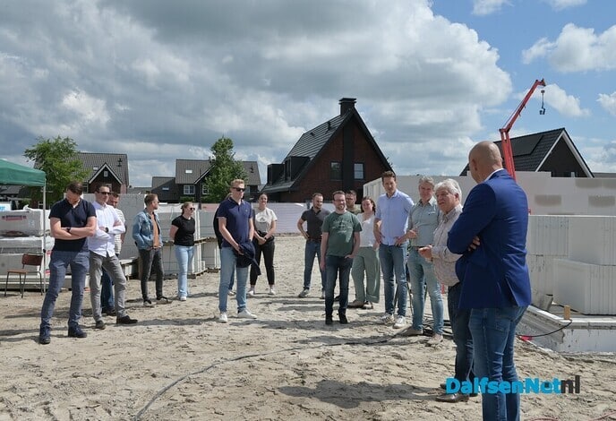 In Nieuwleusen is in een CPO verband gestart met de bouw van de tien starterswoningen - Foto: Johan Bokma