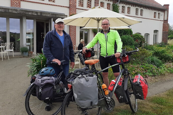 Harm en Henk Hilbolling zijn weer thuis met volop plannen - Foto: Eigen geleverde foto