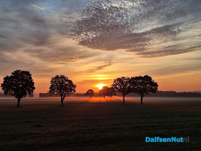 Zon boven de mist - Foto: Ingezonden foto
