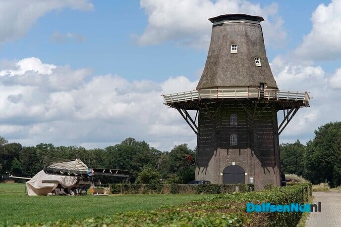 Korenmolen Vilsteren krijgt groot onderhoud