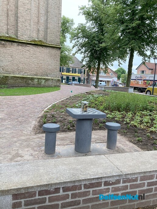 Schaaktafel verplaatst - Foto: Ingezonden foto
