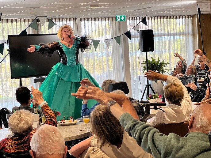 Feestelijke opening Het Wooldhuis Heino - Foto: Ingezonden foto