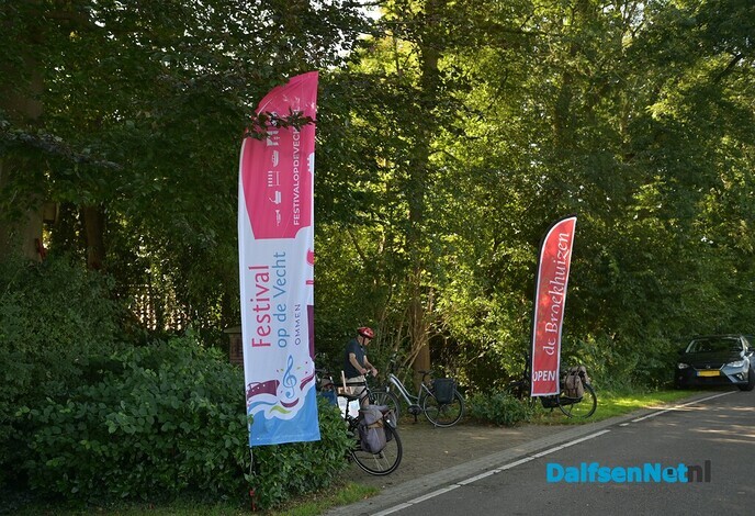 Een zonovergoten dag tijdens Festival de Vecht - Foto: Johan Bokma
