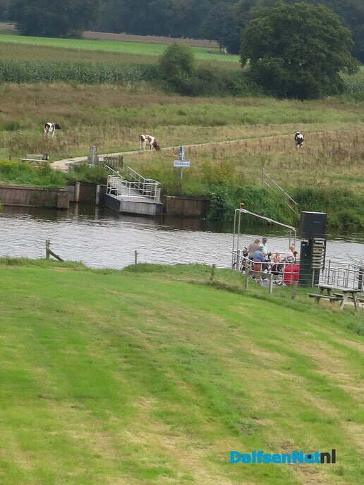 Wandelen de stuw Vilsteren en terug met het Pontje - Foto: Wim
