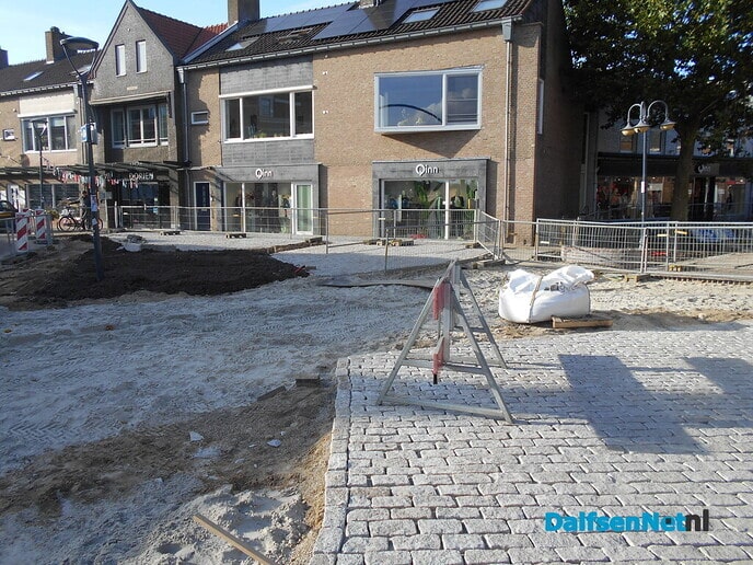 Het laatste stukje Prinsenstraat en bij de brug