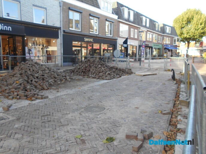 Het laatste stukje Prinsenstraat en bij de brug
