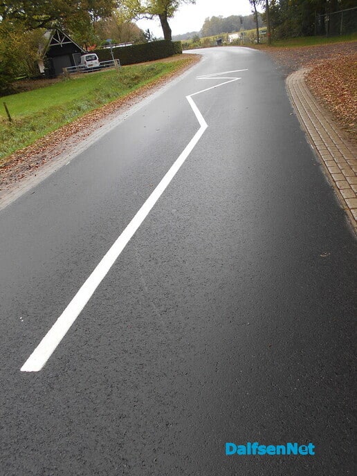 De Ruitenborghweg is weer helemaal heel