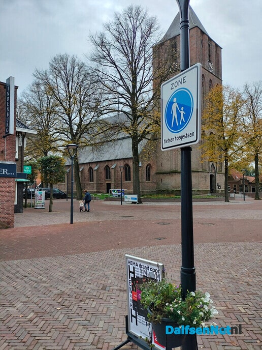 Onduidelijke borden centrum - Foto: Ingezonden foto