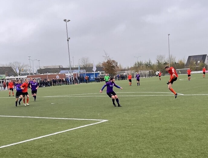 S.V. Nieuwleusen morst dure punten in Bedum - Foto: Ingezonden foto