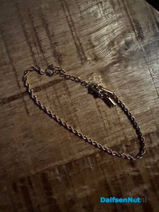 Gevonden armbandje - Foto: Ingezonden foto