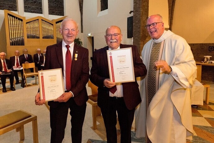 Goud voor 40-jaar koorzang - Foto: Ingezonden foto