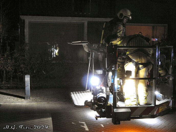Schoorsteenbrand in de Wilhelminastraat.