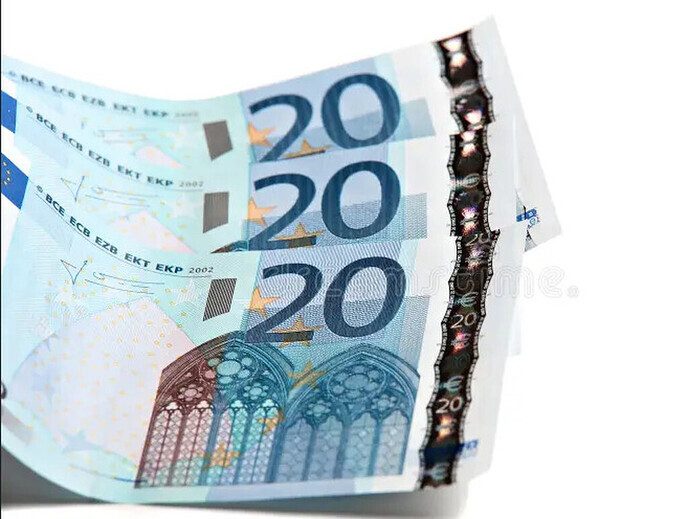Geld gevonden op het station - Foto: Ingezonden foto