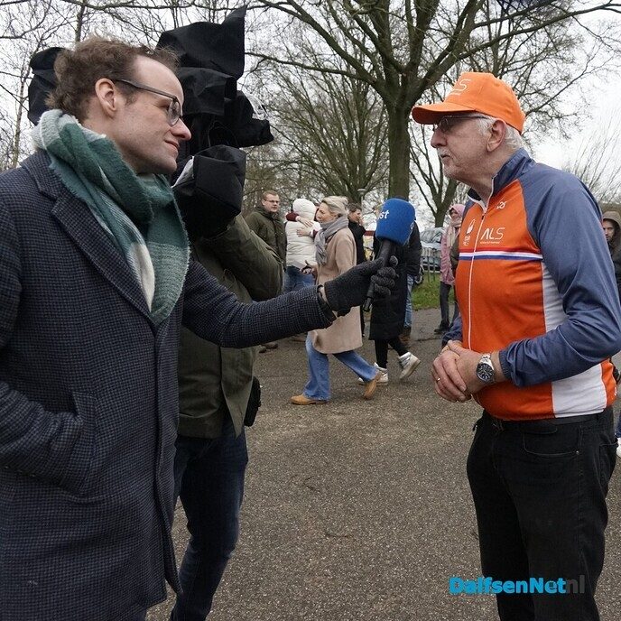 Nieuwjaarsduik 2025 in Dalfsen - Foto: Paul Scholten