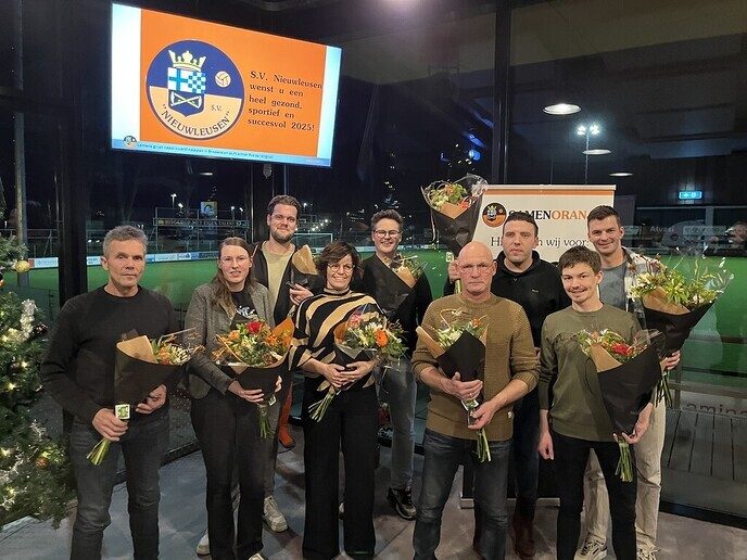 Jubilarissen DV Nieuwleusen - Foto: Ingezonden foto