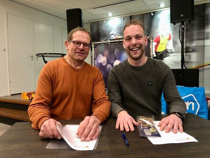 SV Dalfsen en trainer Jordi Willems verlengen samenwerking - Foto: Ingezonden foto
