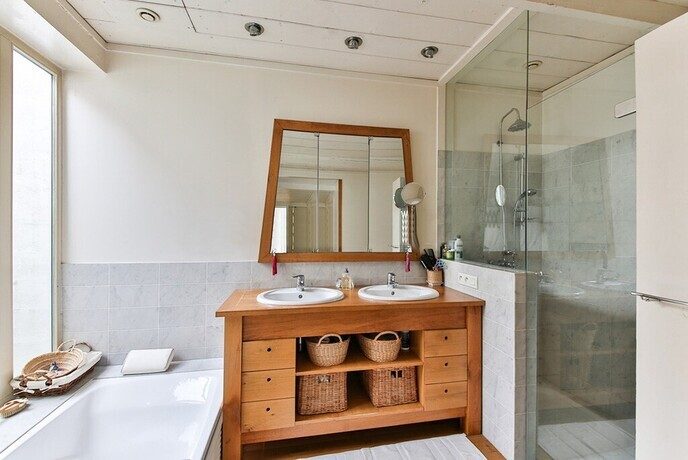 De moderne badkamer: Stijlvolle en functionele spiegelkasten