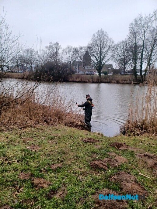 Onderhoud en opruimen op de Bellingeweer - Foto: Ingezonden foto