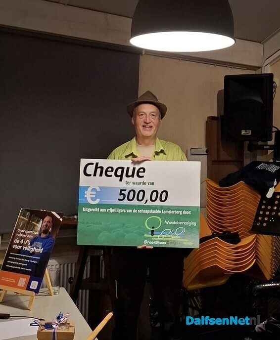 Giften Goede doelen tijdens de ALV Greenshoes wandelvereniging - Foto: Ingezonden foto