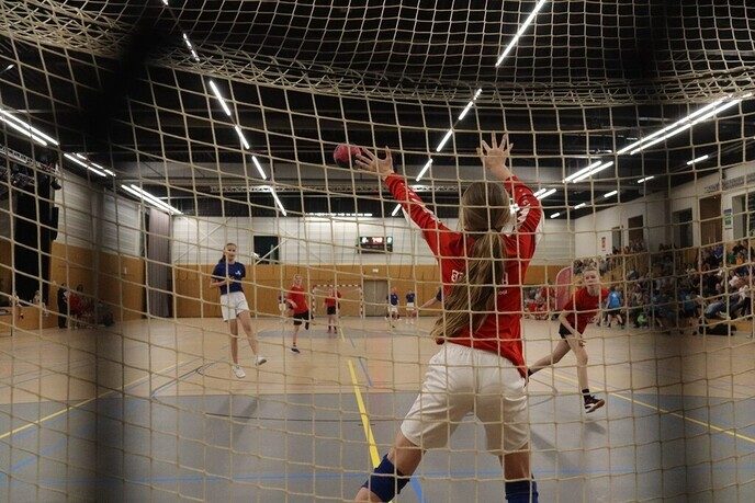 Spannende finales bij Schoolhandbaltoernooi - Foto: Ingezonden foto