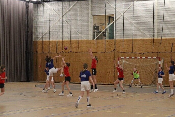 Spannende finales bij Schoolhandbaltoernooi - Foto: Ingezonden foto