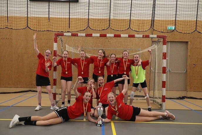 Spannende finales bij Schoolhandbaltoernooi - Foto: Ingezonden foto