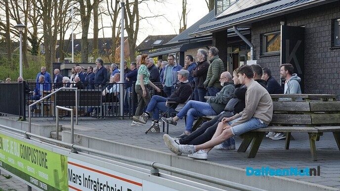 SVD demonstreert Walking Football in Hoonhorst - Foto: Paul Scholten