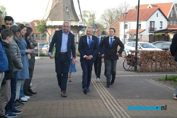 Dalfsen is blij met nieuwe burgemeester Michael Sijbom - Foto: Hans Keesmaat