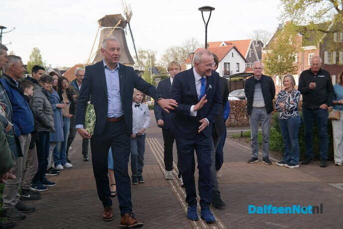 Dalfsen is blij met nieuwe burgemeester Michael Sijbom - Foto: Hans Keesmaat