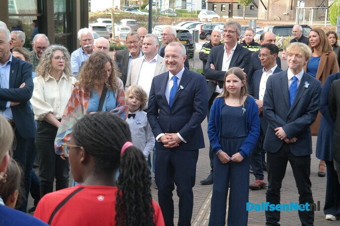 Dalfsen is blij met nieuwe burgemeester Michael Sijbom - Foto: Hans Keesmaat