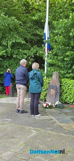 Dodenherdenking Oudleusen - Foto: Ingezonden foto