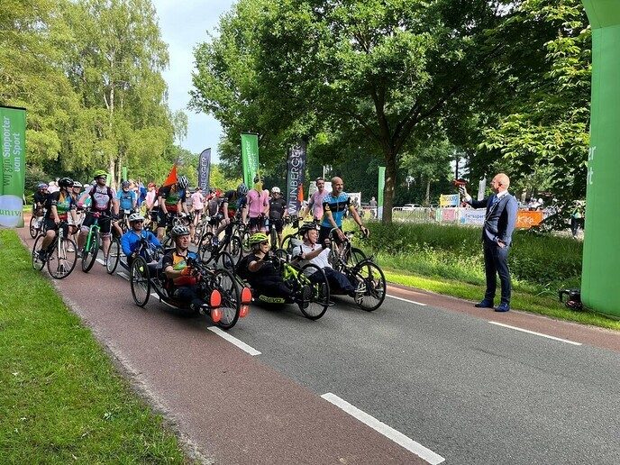 Handbike-team nam deel aan Erbens Vechtdal Toer - Foto: Ingezonden foto