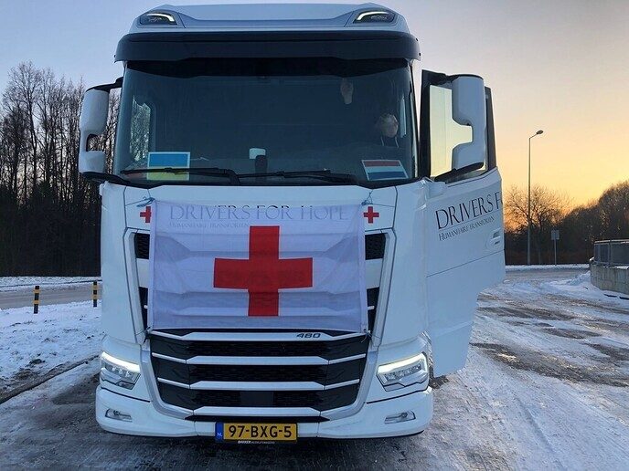 Noodhulp drive met vrachtwagens, en vanuit het hart - Foto: Ingezonden foto