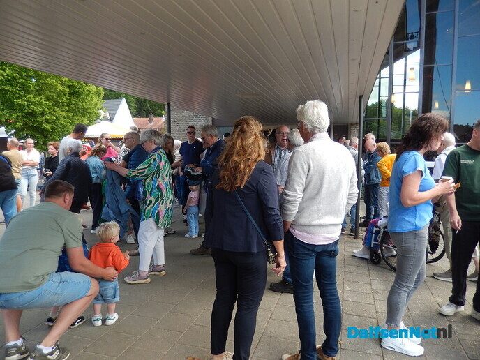 Volgende serie foto’s van Hoonhorst 255 jaar - Foto: Willy