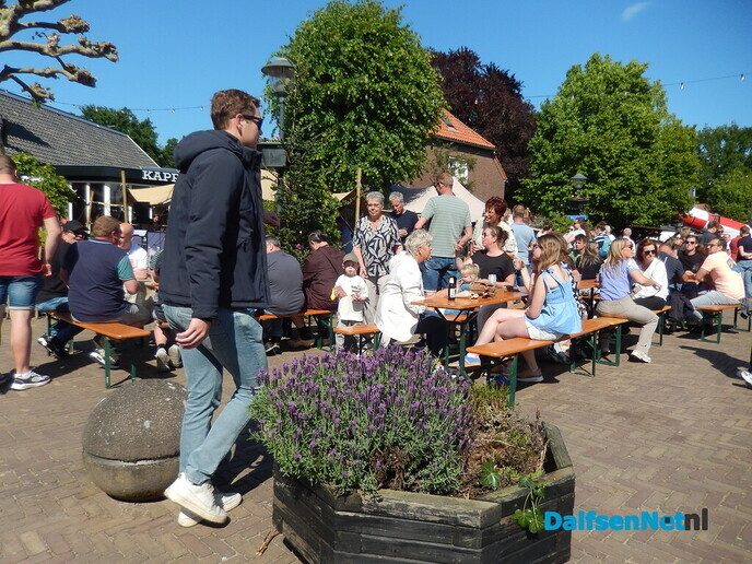Volgende serie foto’s van Hoonhorst 255 jaar - Foto: Willy